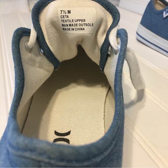 Hurley Ceta - Picture 7 of 10